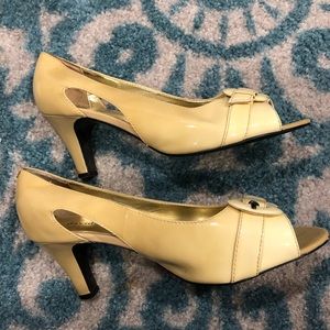 David Tate Tan ombré heels